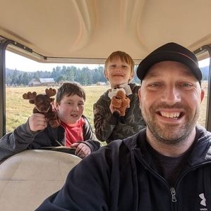 Meet your Posher, Jason